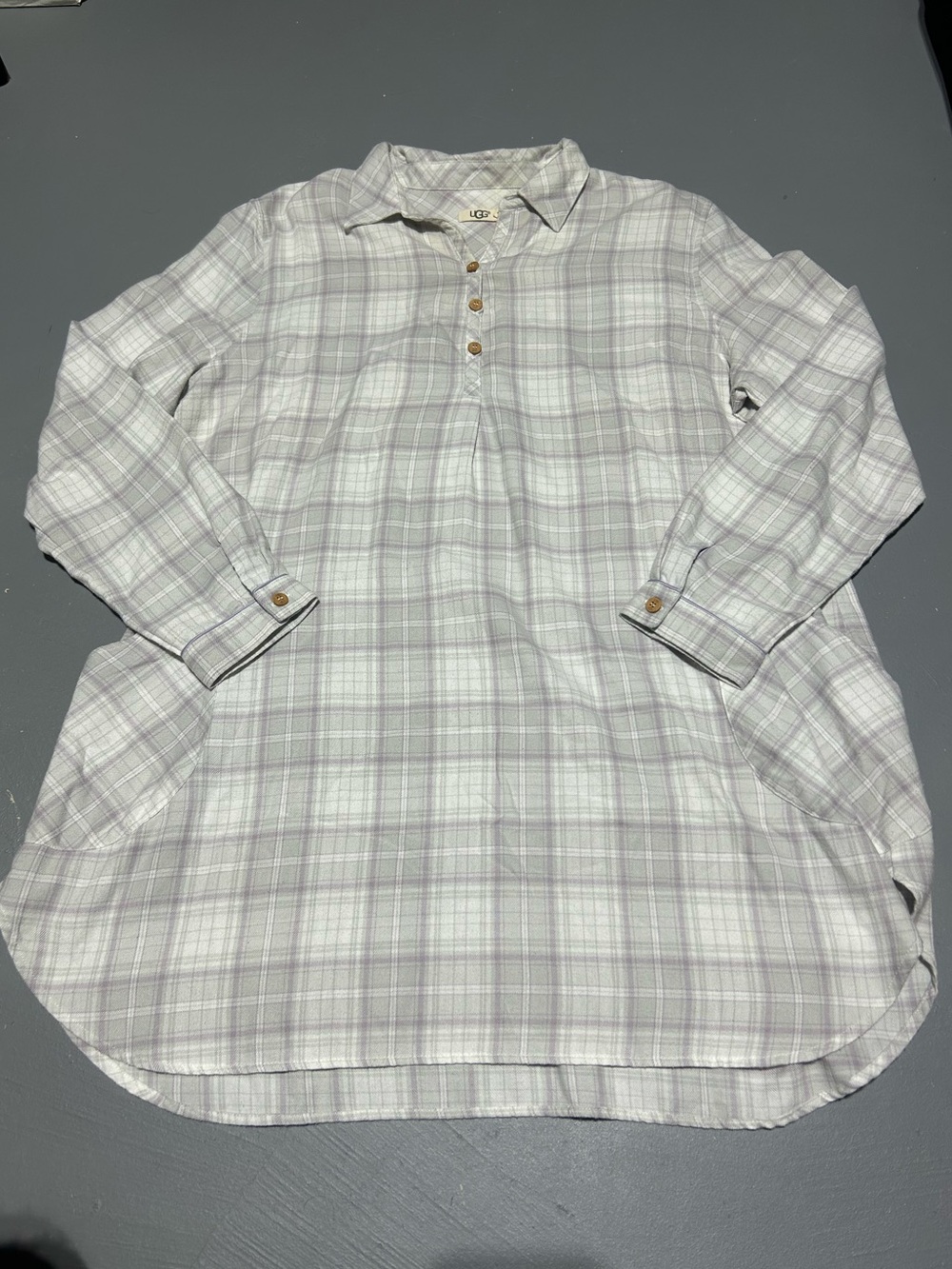UGG Cozy Soft Plaid Pattern Collared Oversized Flannel Sweater (Women’s Size XL)